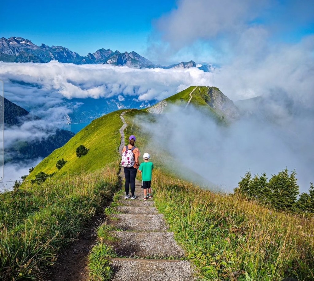 Fronalpstock Ridge Hike